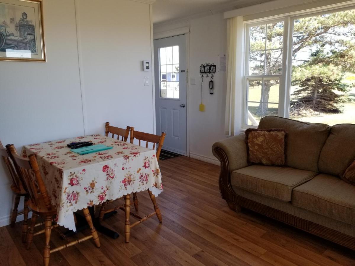 Hampton Blue Spruces Cottages מראה חיצוני תמונה