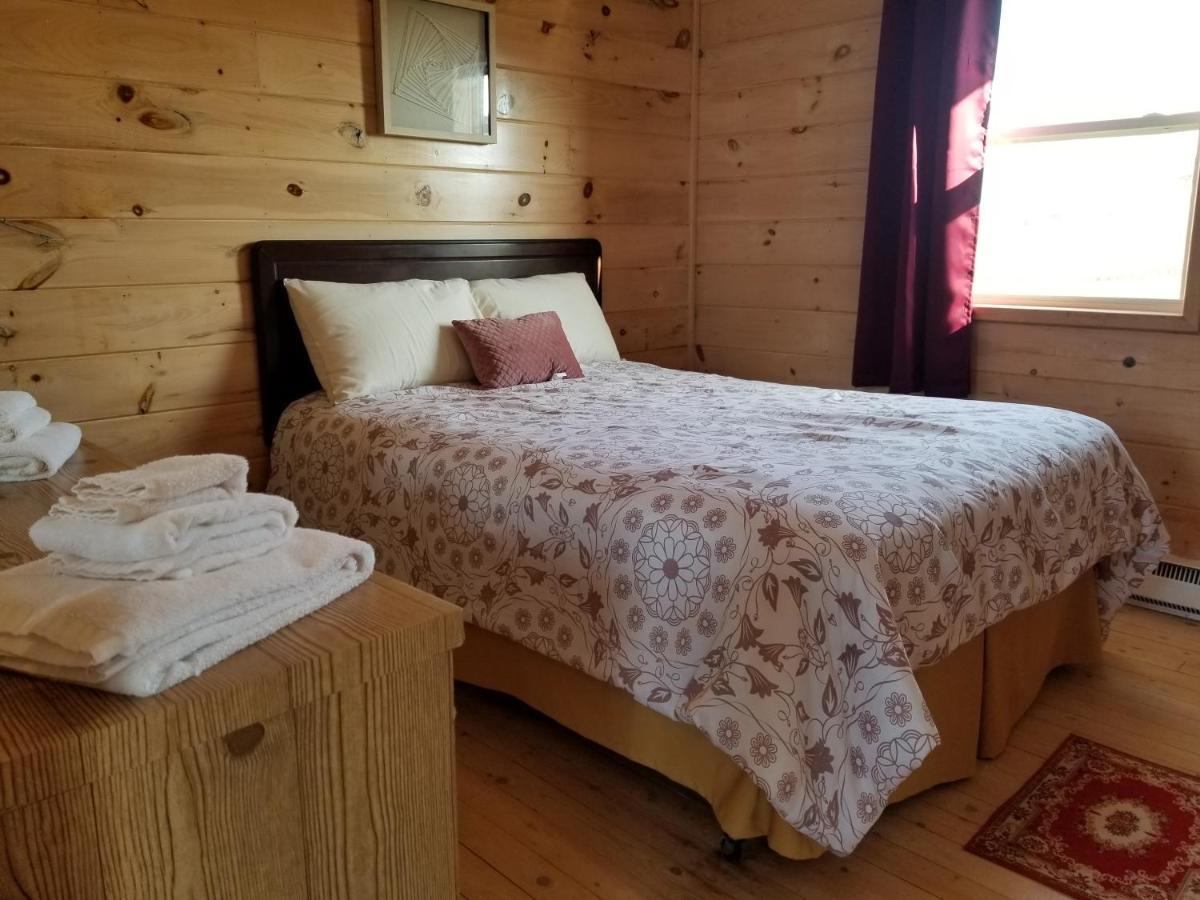 Hampton Blue Spruces Cottages מראה חיצוני תמונה