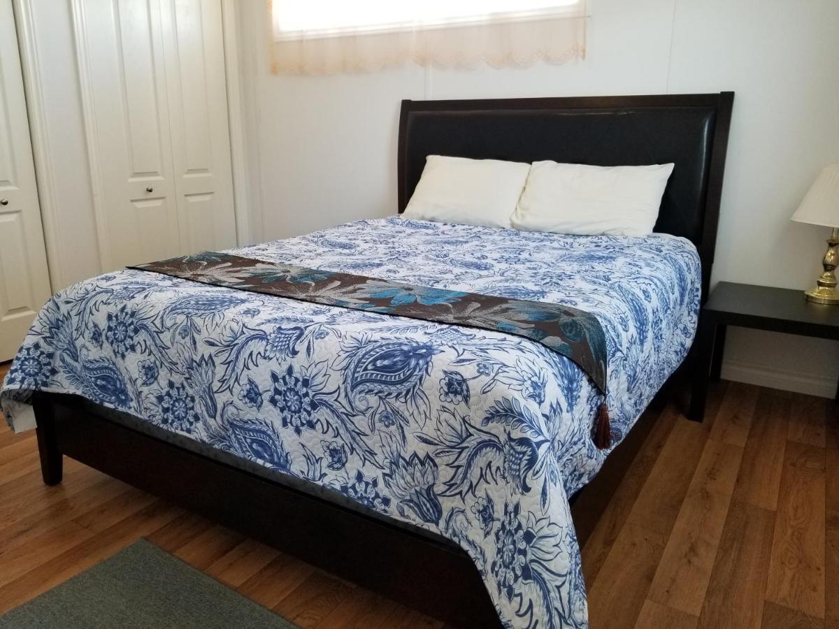 Hampton Blue Spruces Cottages מראה חיצוני תמונה