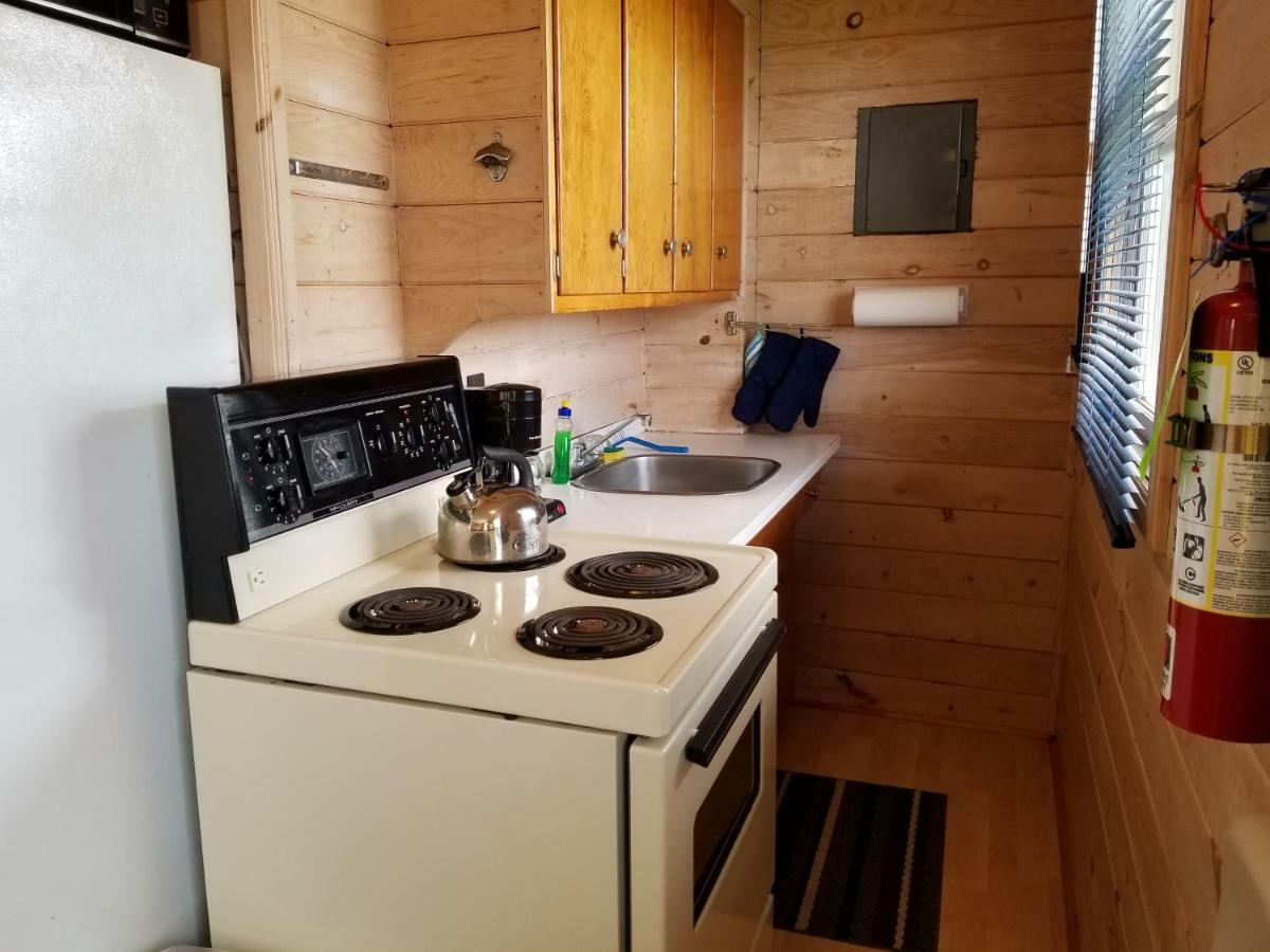 Hampton Blue Spruces Cottages מראה חיצוני תמונה